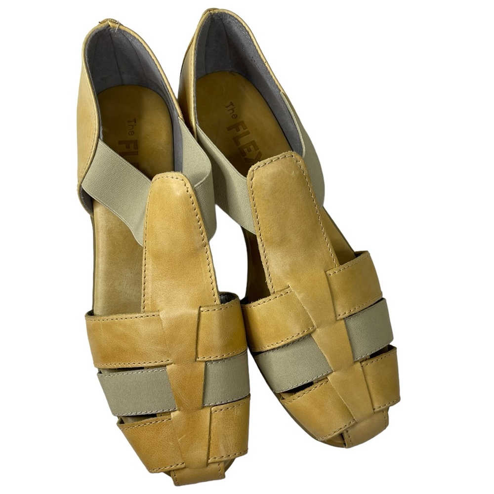 the flexx sandals leather sz 9.5 elastic strap